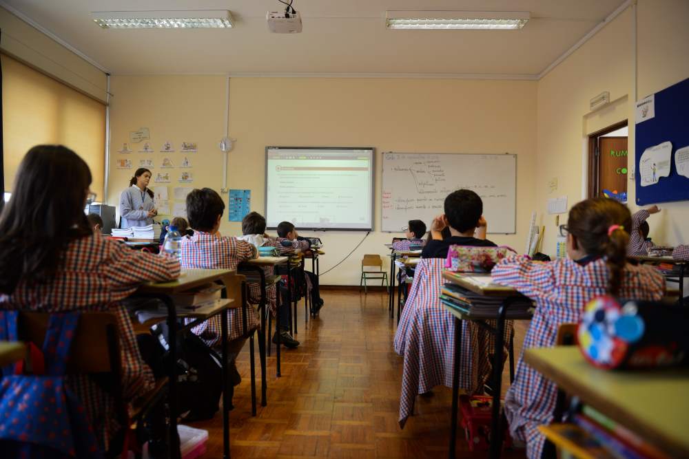 https://www.scmp.pt/assets/misc/img/ensino/sala%20aula%20.jpg