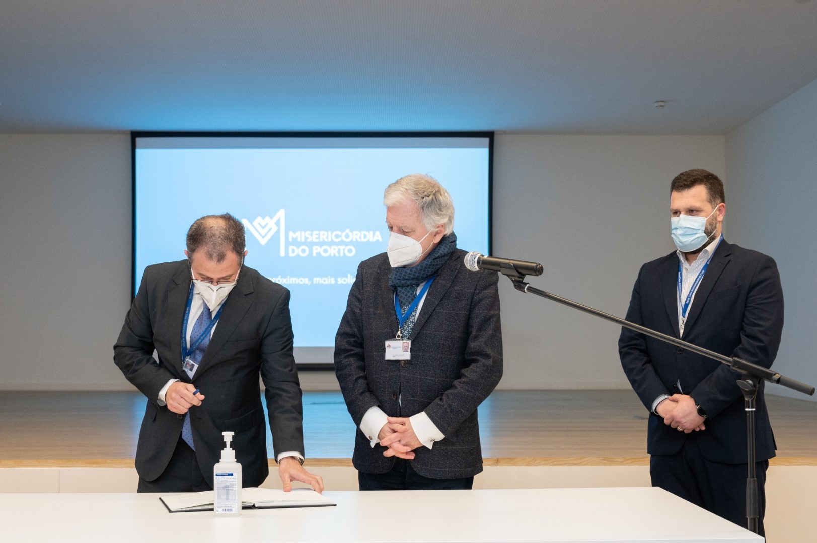 https://www.scmp.pt/assets/misc/img/noticias/2021/2021-03-05%20Newsletter/coordenadores%20e%20diretores/HRR_6672.jpg