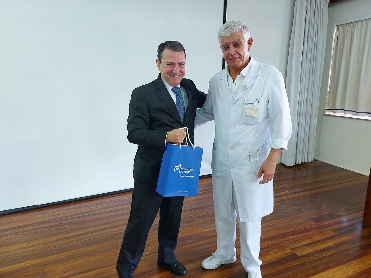 https://www.scmp.pt/assets/misc/img/noticias/2021/2021-12-30%20Newsletter/Hospital%20da%20Prelada%20Homenagem%20Aposentados%20(07).jpeg